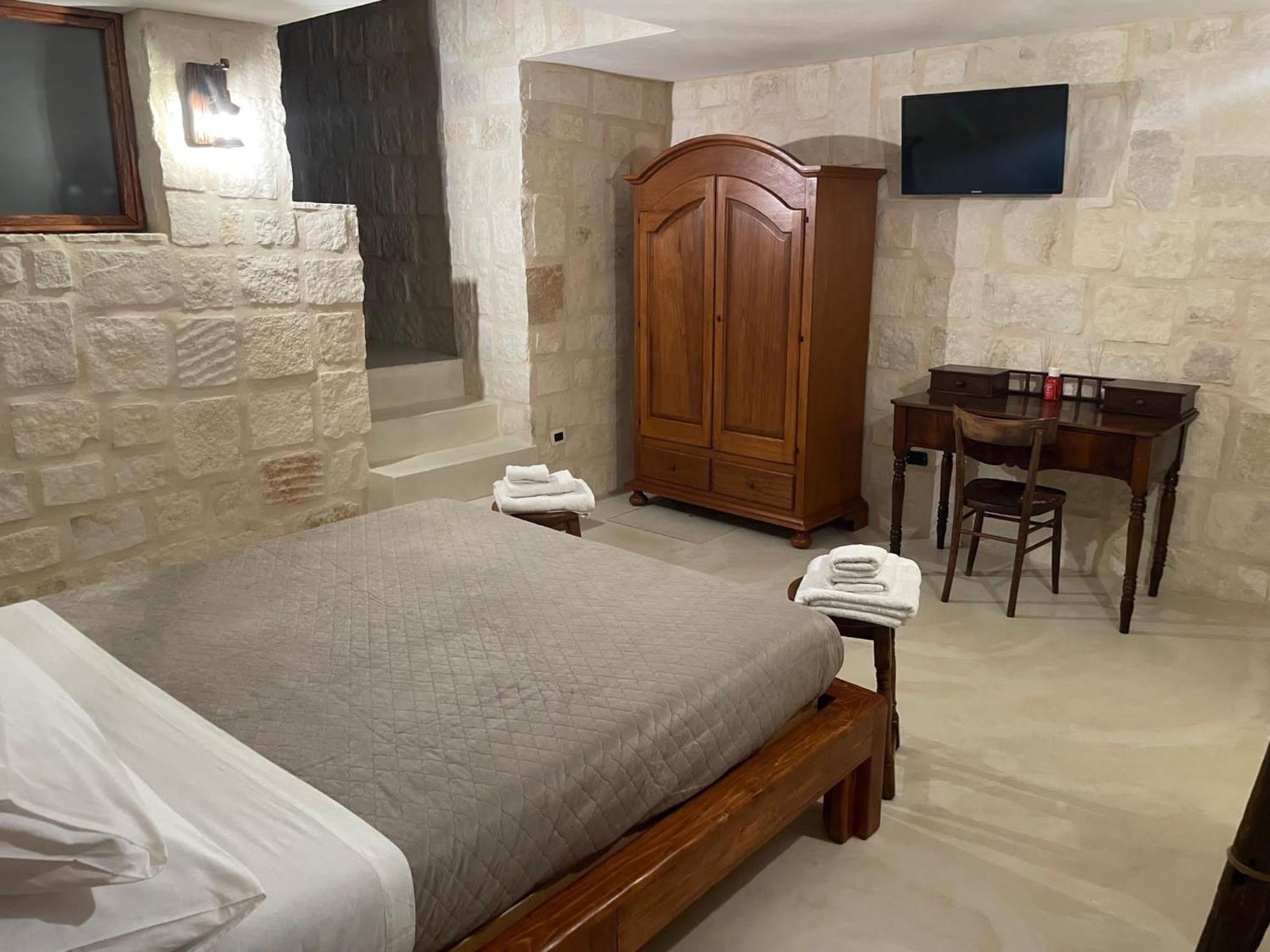 Il Grottino Di Claudina Apartment